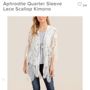 Aphrodite Quarter Sleeve Lace Scallop Wrap
